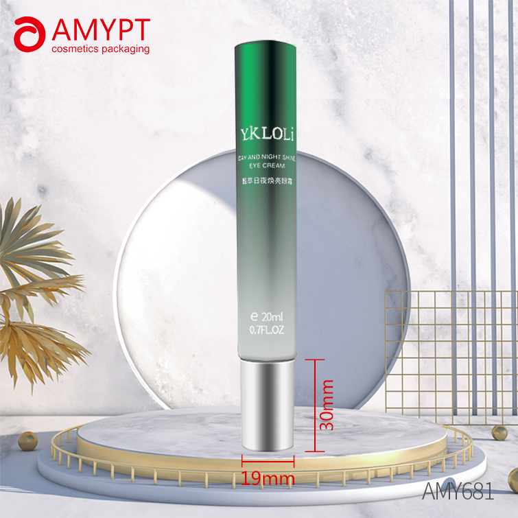 Tube en plastique avec tube de crème pour les yeux applicateur en alliage de zinc